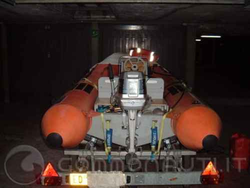 Cerco "kit" gommone-motore-carrello 4-5mt VTR