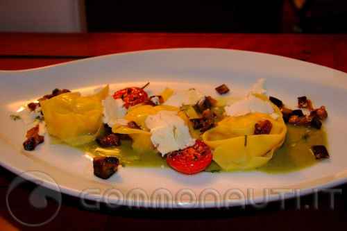 Ricetta Ravioli di baccala con  cipollotto dolce , melanzane e ricotta