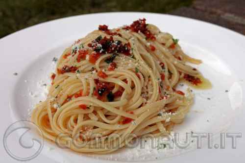 Ricetta Spaghetti cu capuliato