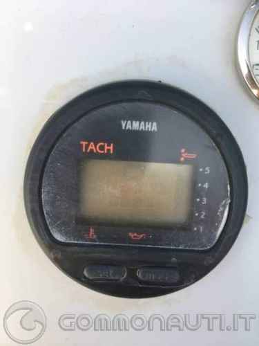Tach Yamaha